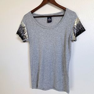 PINK Victoria's Secret T Shirt Sequin Sleeve Size XS/TP Shirt Sleeve